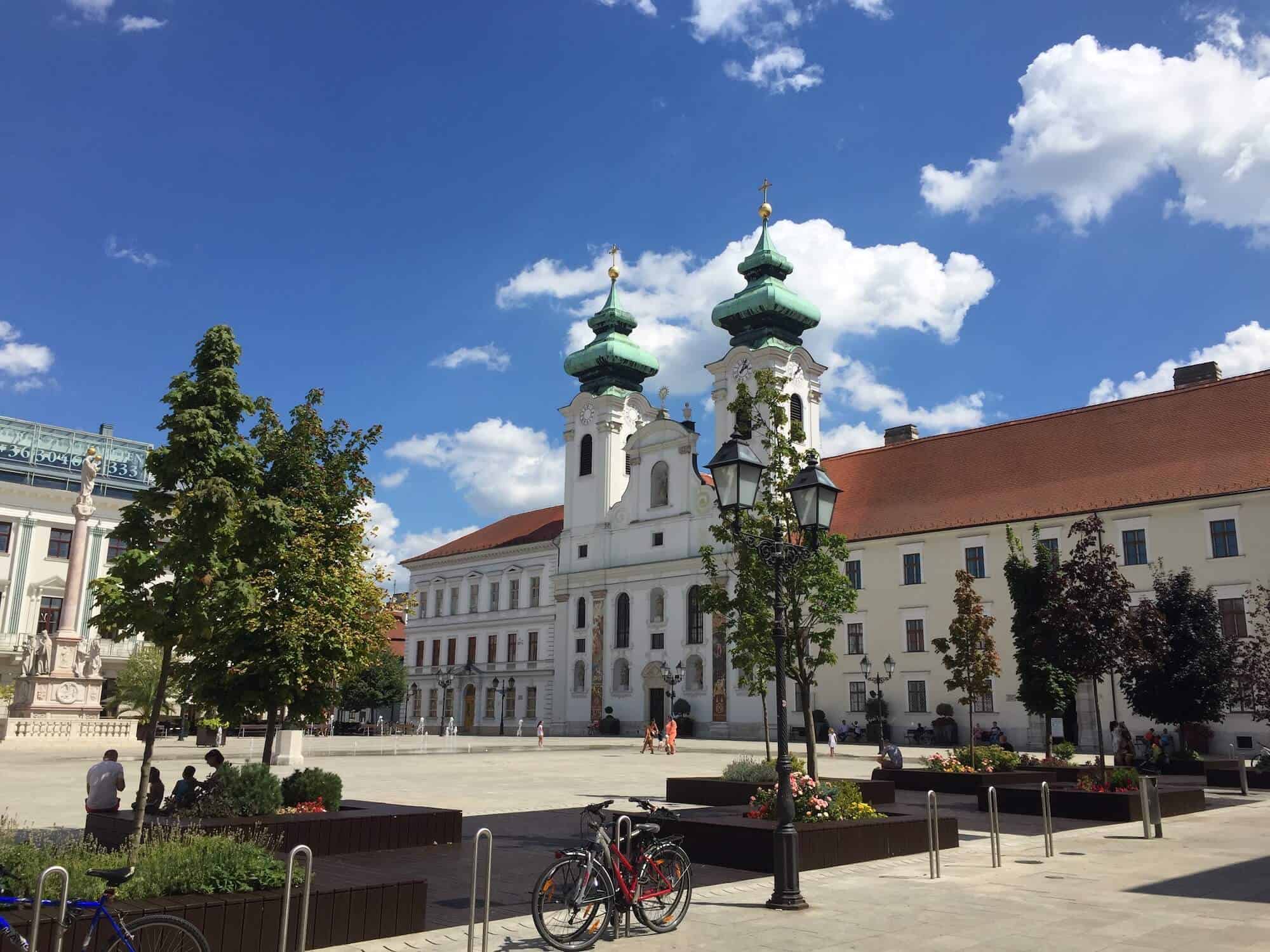 Weboldalkészítés Győr — vállalkozóknak | Sotevian